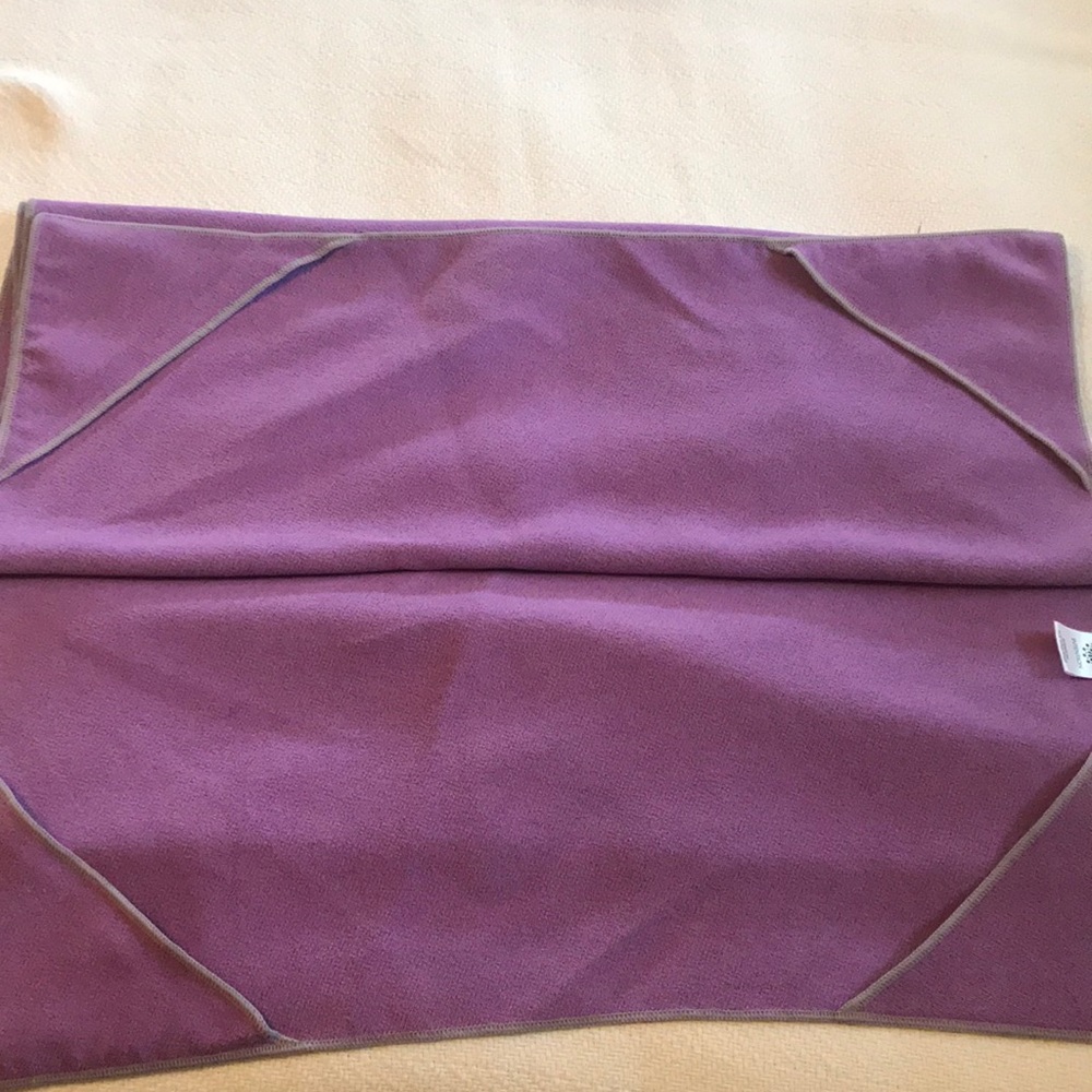 Hot yoga towel.  Purple.